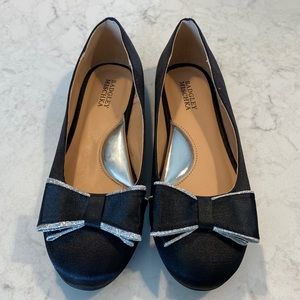 Badgley Mischka “Amber Glitzy Bow” ballet flats